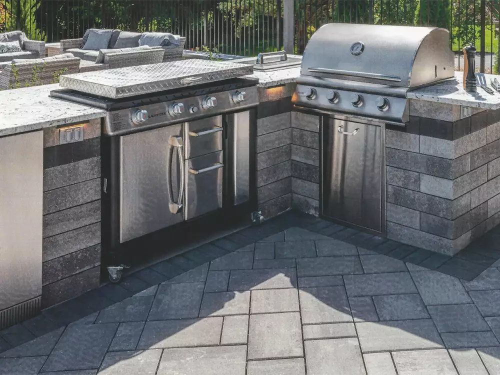 Outdoor Kitchens 1
